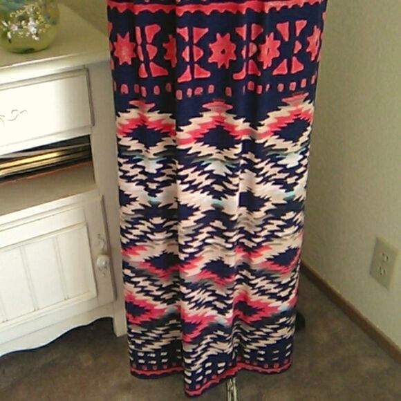 Three Pink Hearts Strapless Maxi Dress - Picture 4 of 12